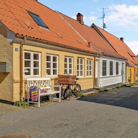 Hyggeligt Gammelt Fiskerhus I Marstal Villa Exterior photo