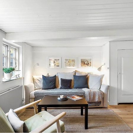 Hyggeligt Gammelt Fiskerhus I Marstal Villa Exterior photo