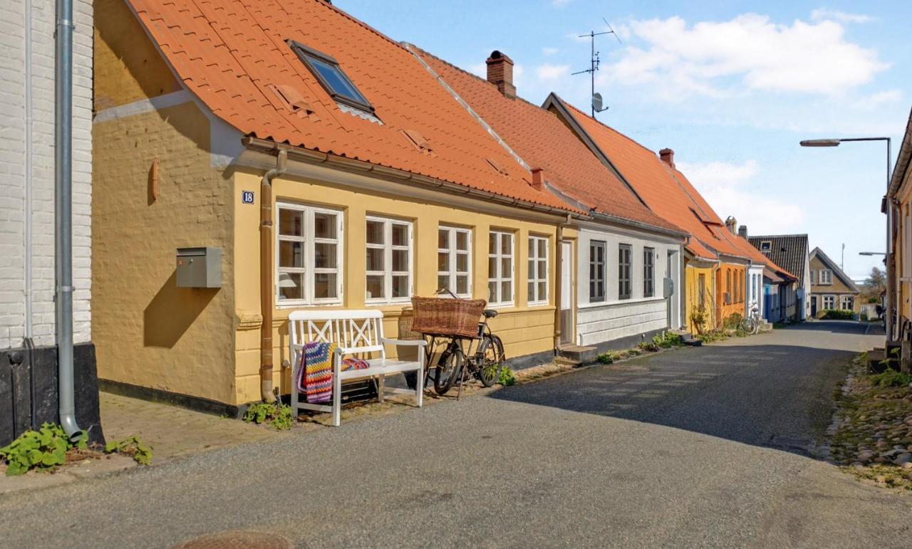 Hyggeligt Gammelt Fiskerhus I Marstal Villa Exterior photo